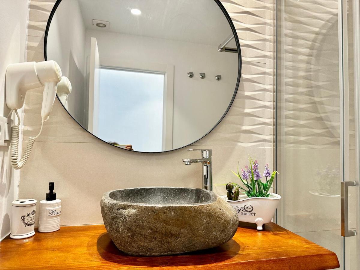 Loft 18 Beachfront Marbella Center Bagian luar foto