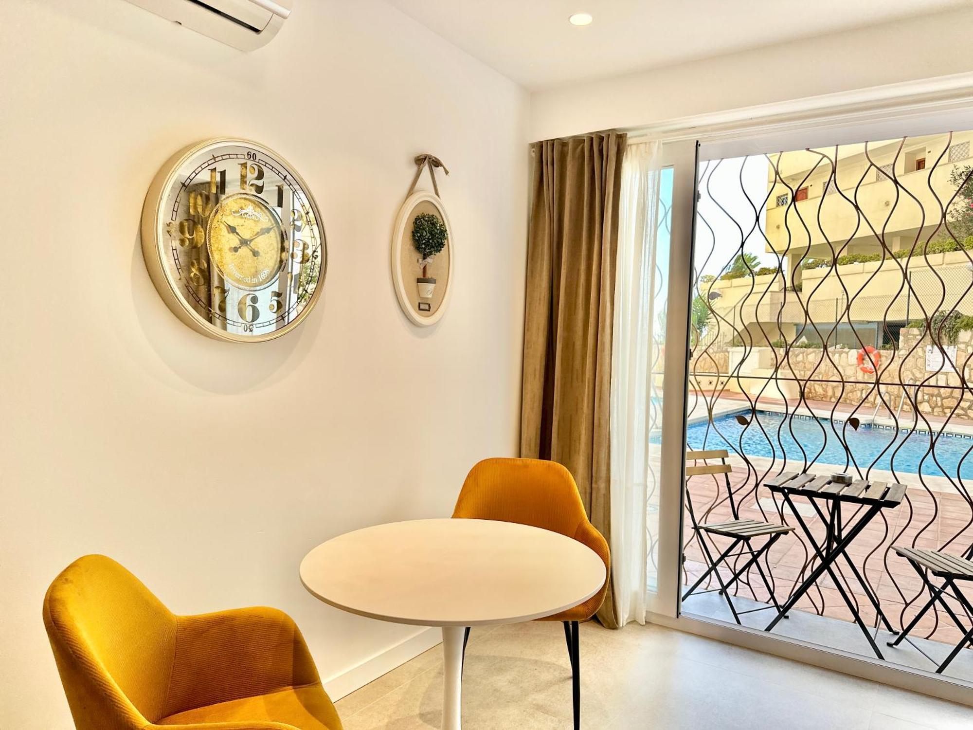 Loft 18 Beachfront Marbella Center Bagian luar foto