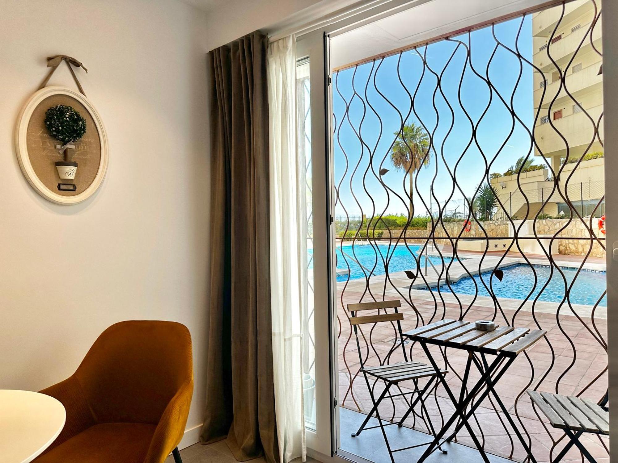 Loft 18 Beachfront Marbella Center Bagian luar foto