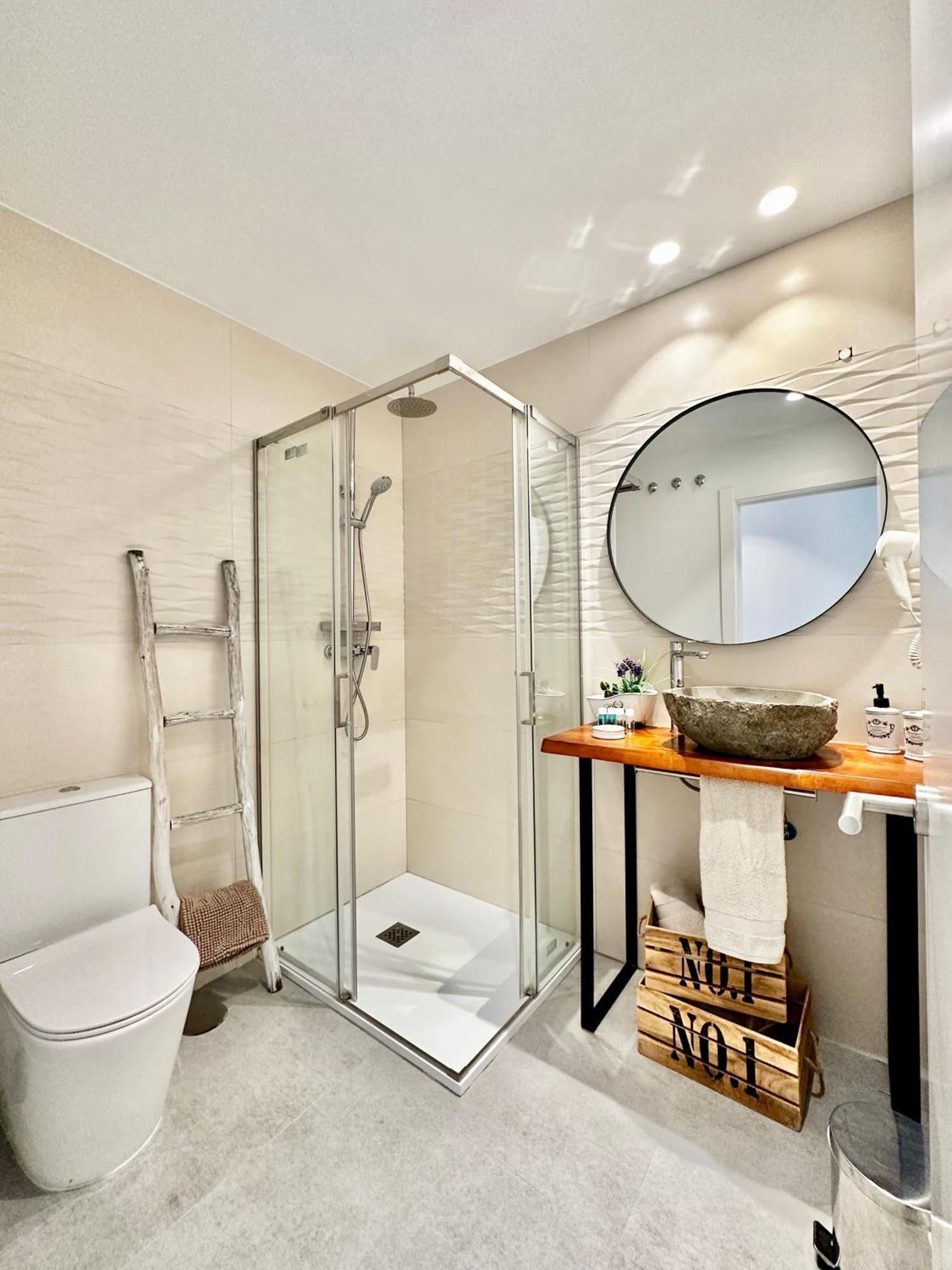 Loft 18 Beachfront Marbella Center Bagian luar foto
