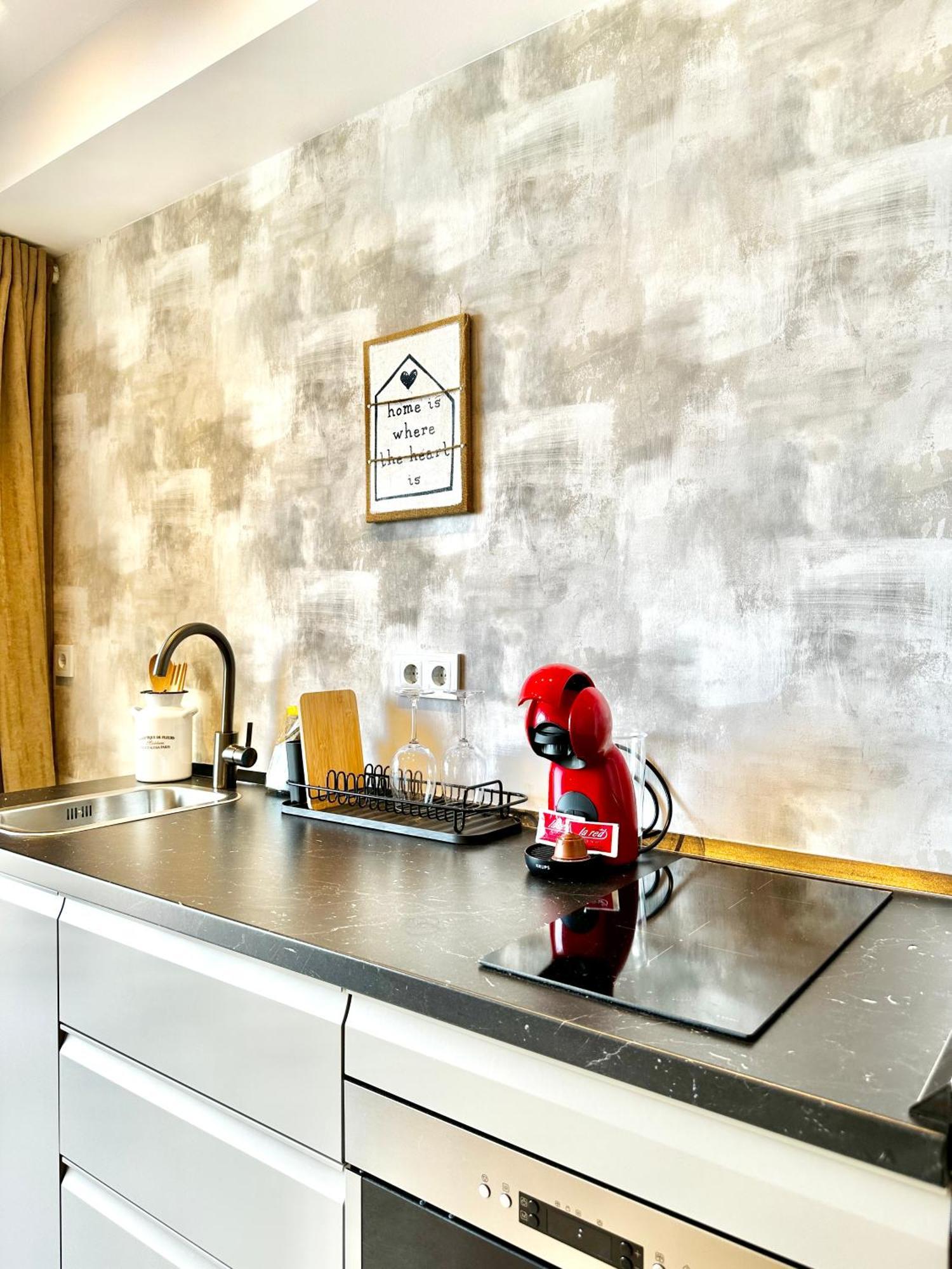 Loft 18 Beachfront Marbella Center Bagian luar foto